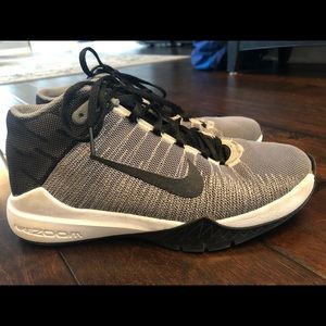 Nike Zoom Ascention youth 6.5